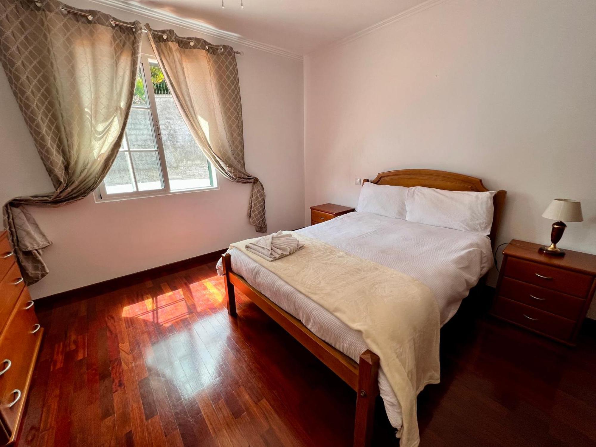 4-Bed Beautiful Villa w View&Private Parking Funchal  Esterno foto