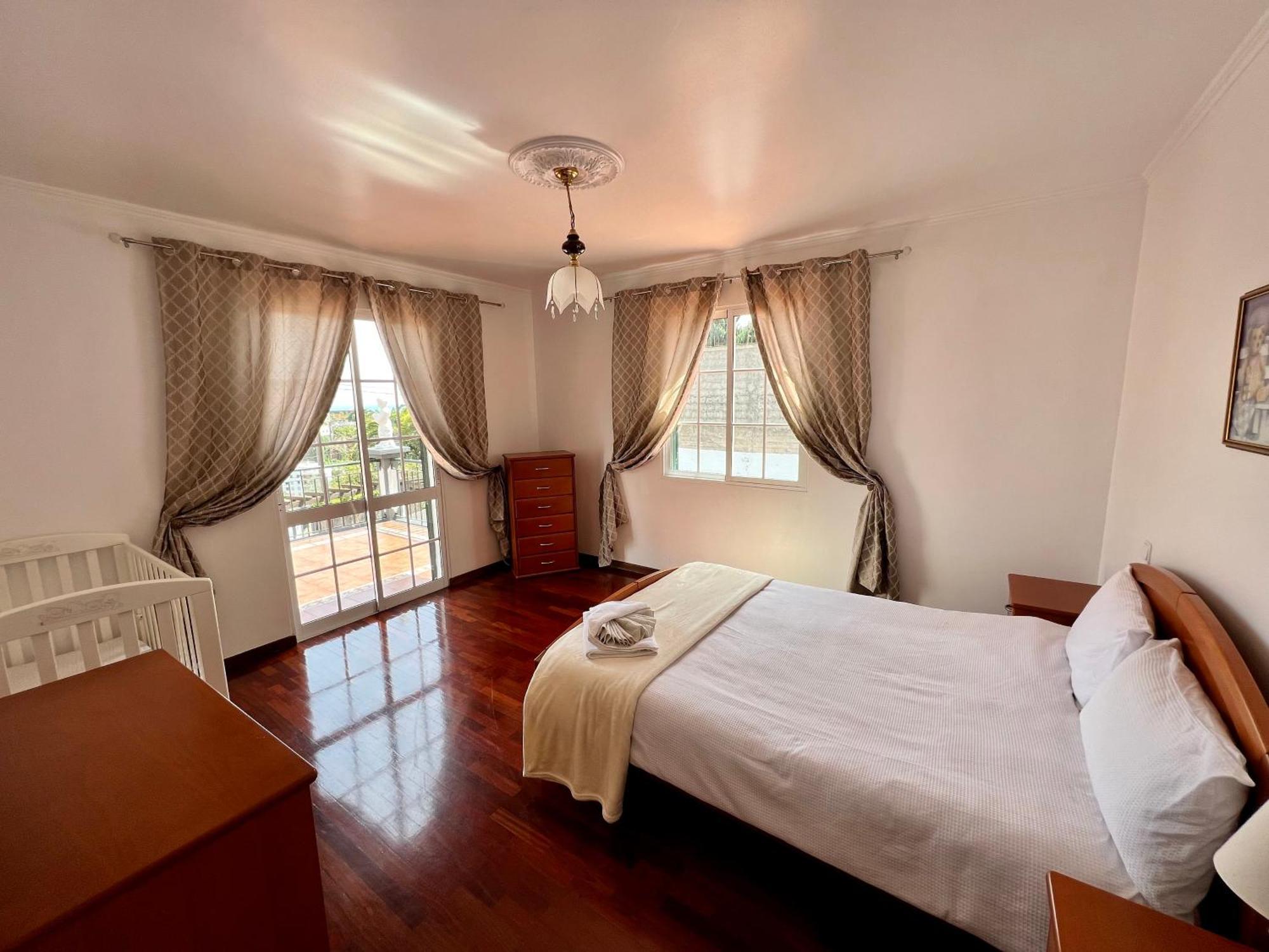 4-Bed Beautiful Villa w View&Private Parking Funchal  Esterno foto