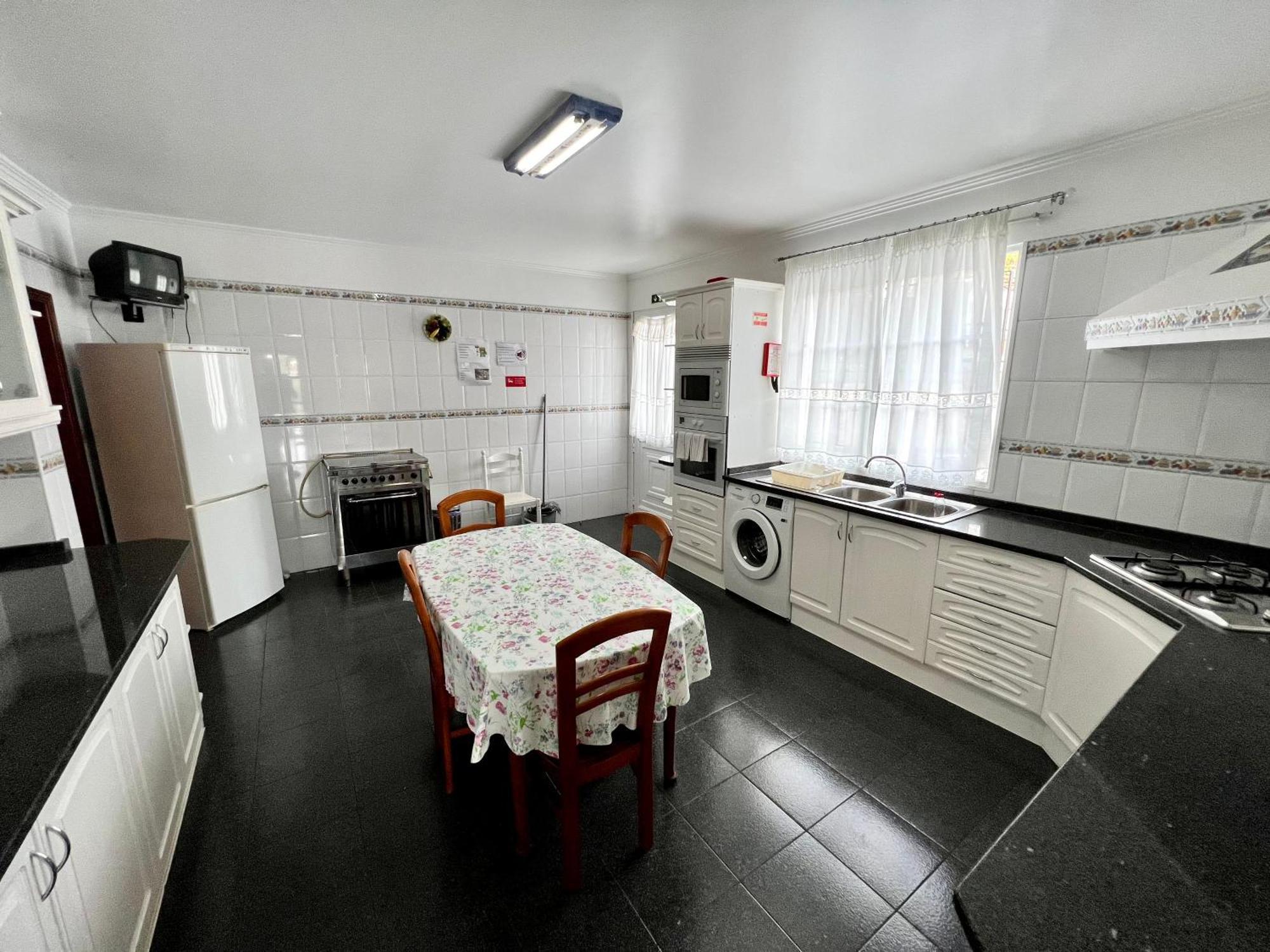 4-Bed Beautiful Villa w View&Private Parking Funchal  Esterno foto
