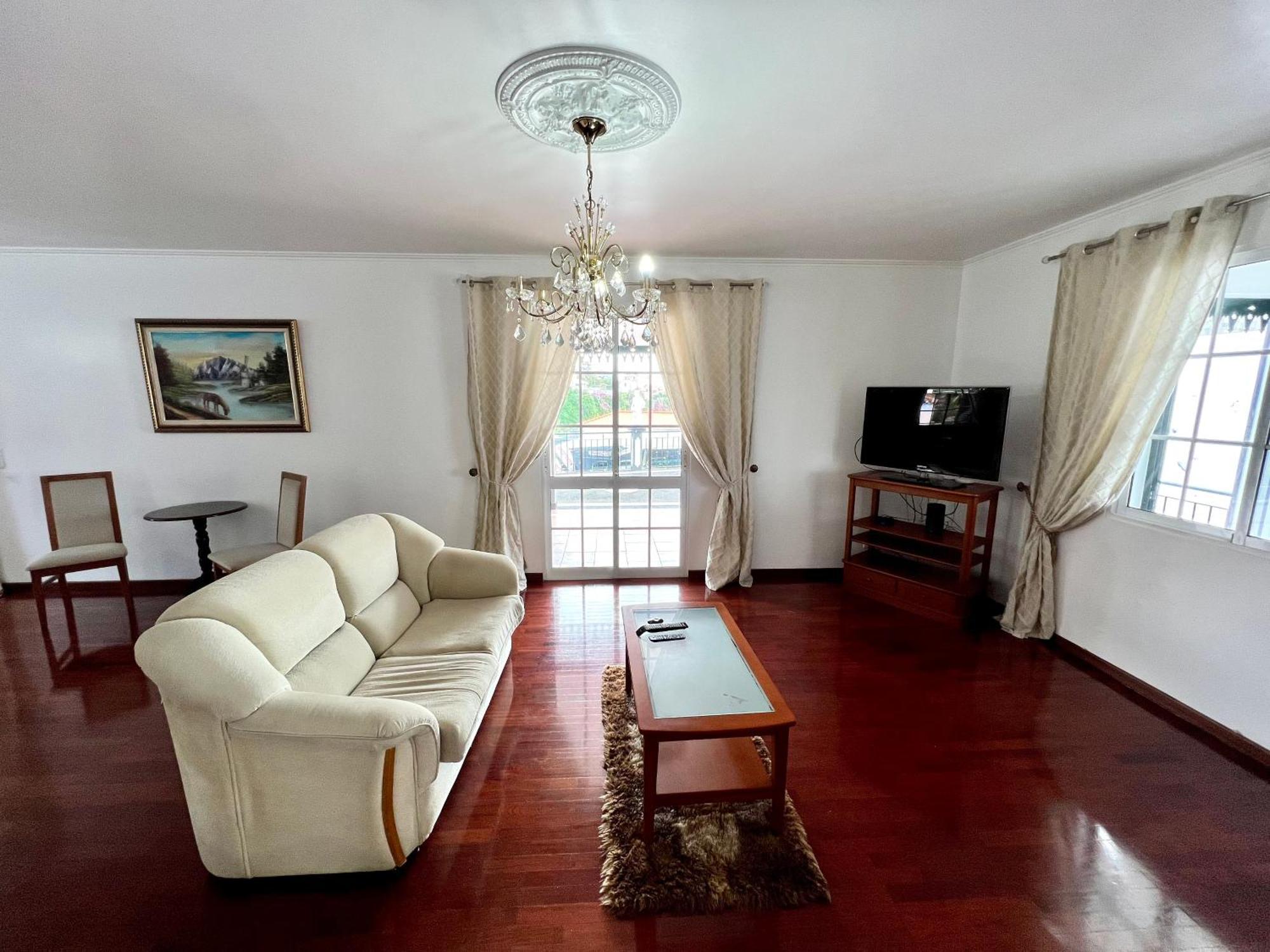 4-Bed Beautiful Villa w View&Private Parking Funchal  Esterno foto