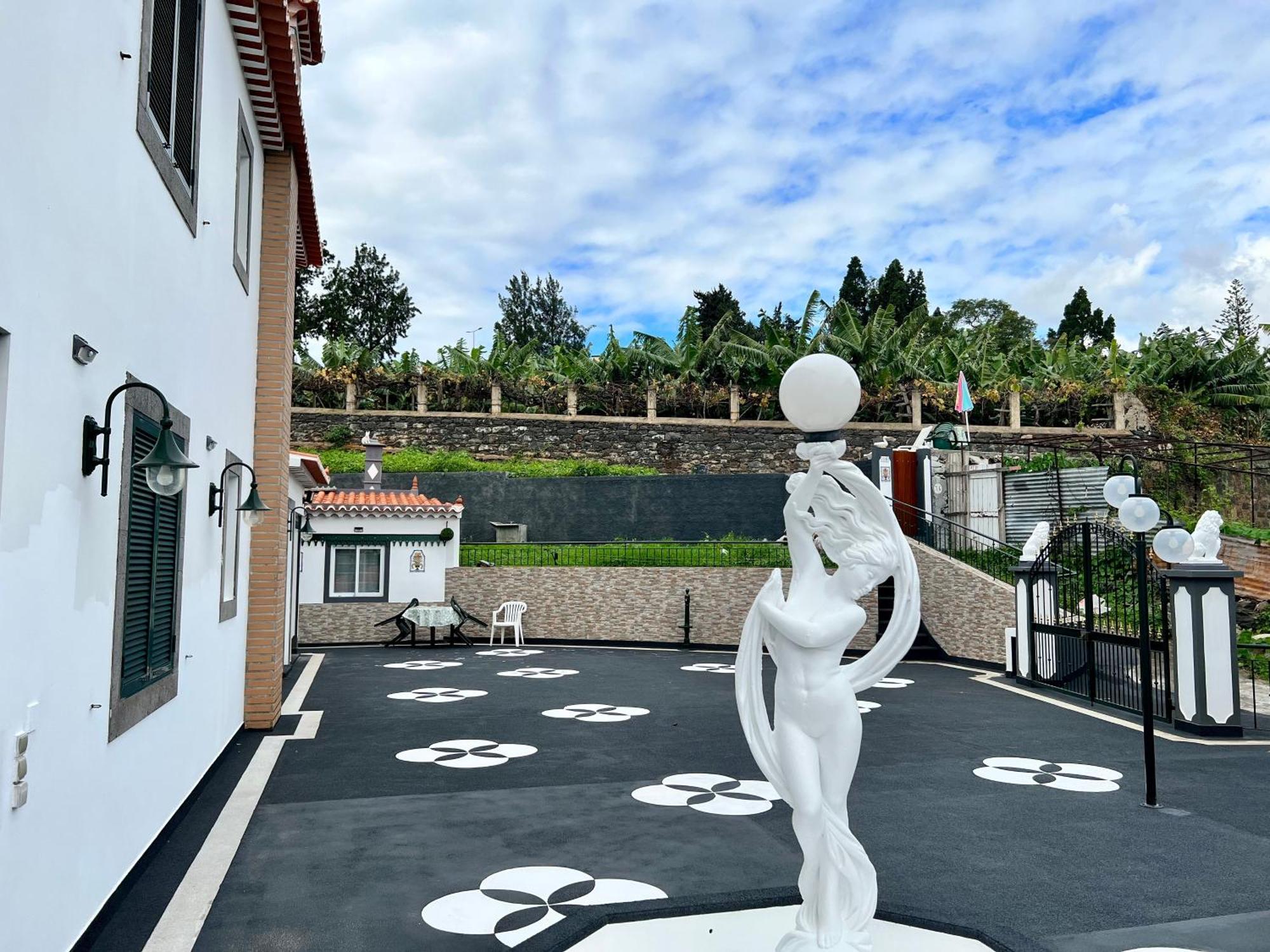 4-Bed Beautiful Villa w View&Private Parking Funchal  Esterno foto