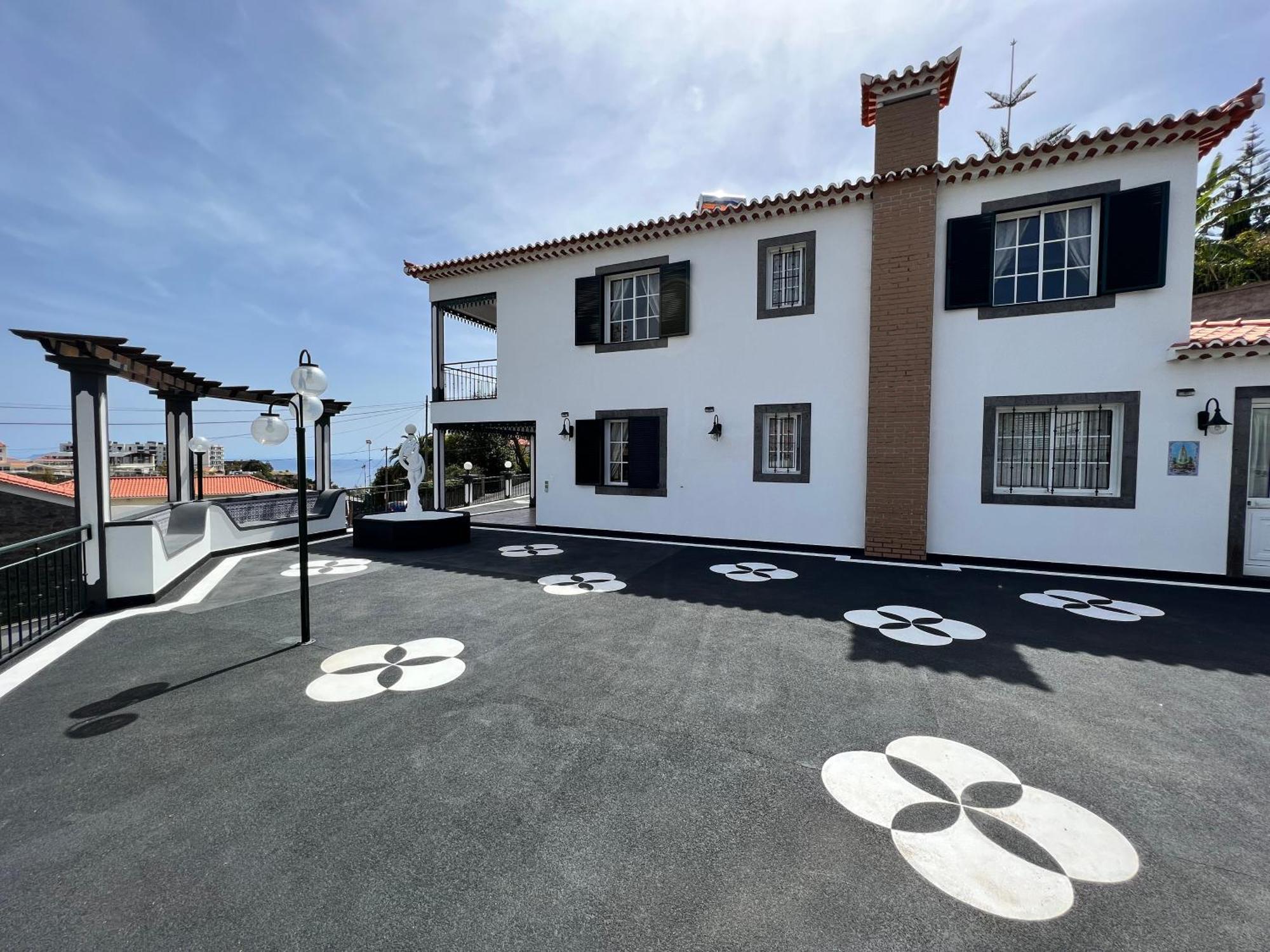 4-Bed Beautiful Villa w View&Private Parking Funchal  Esterno foto